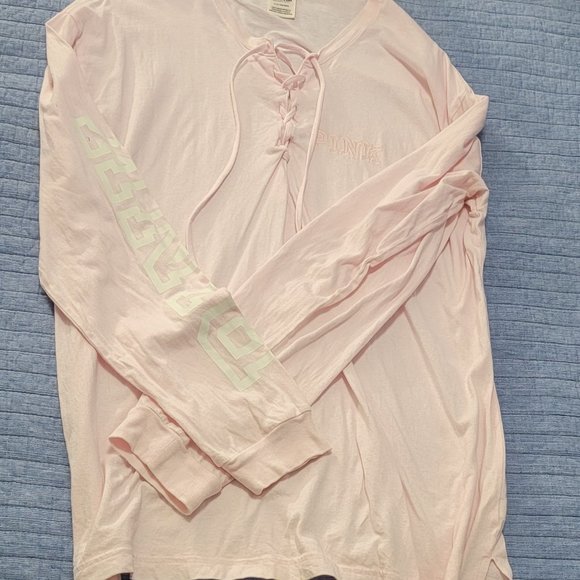 Womens top - Picture 2 of 3